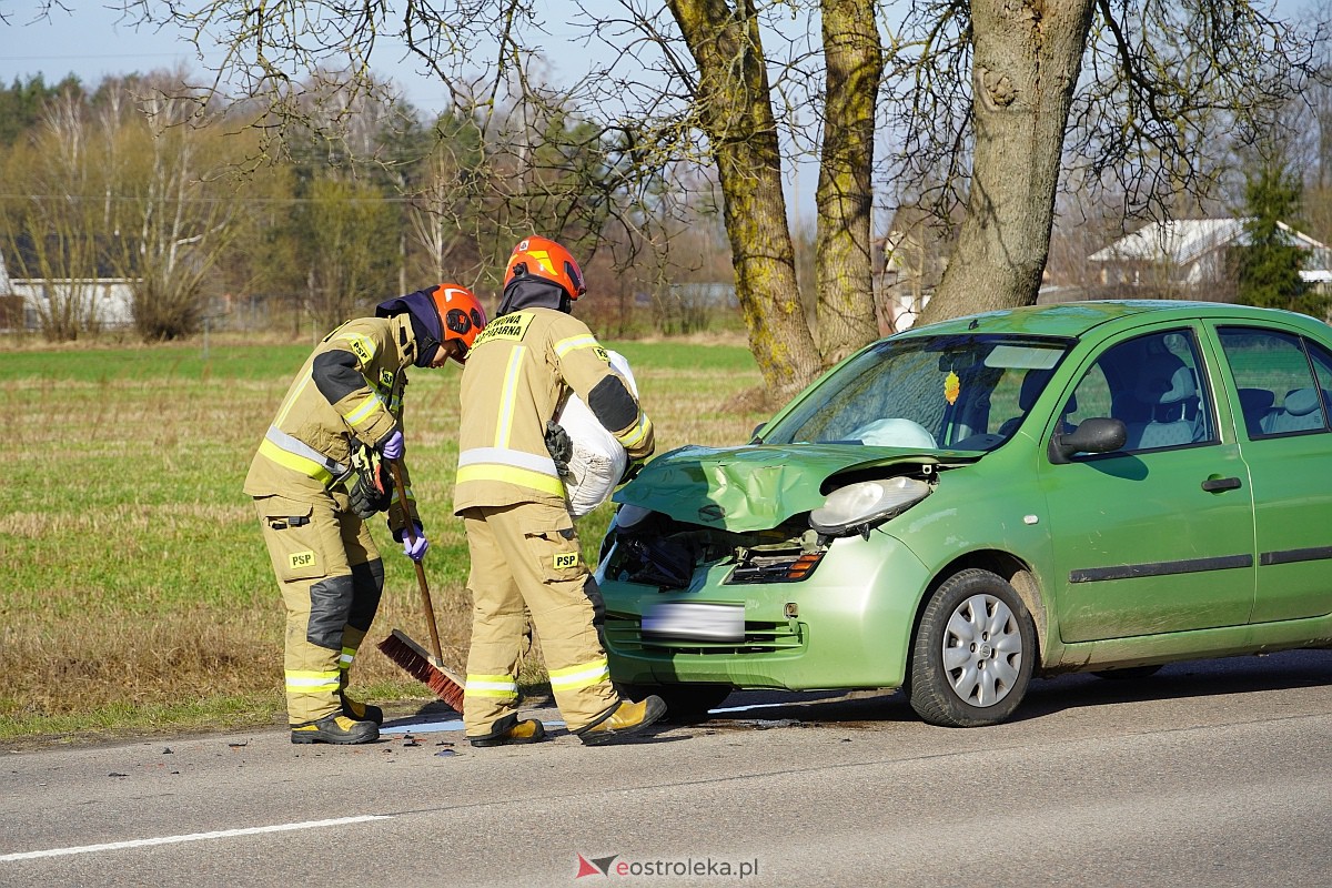 Wypadek w Czarnowcu [14.02.2024] - zdjęcie #14 - eOstroleka.pl
