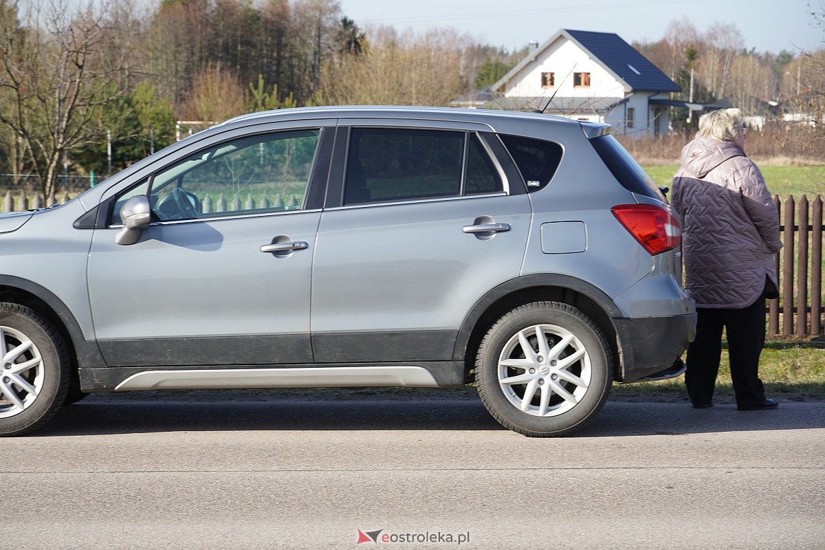 Wypadek w Czarnowcu [14.02.2024] - zdjęcie #9 - eOstroleka.pl