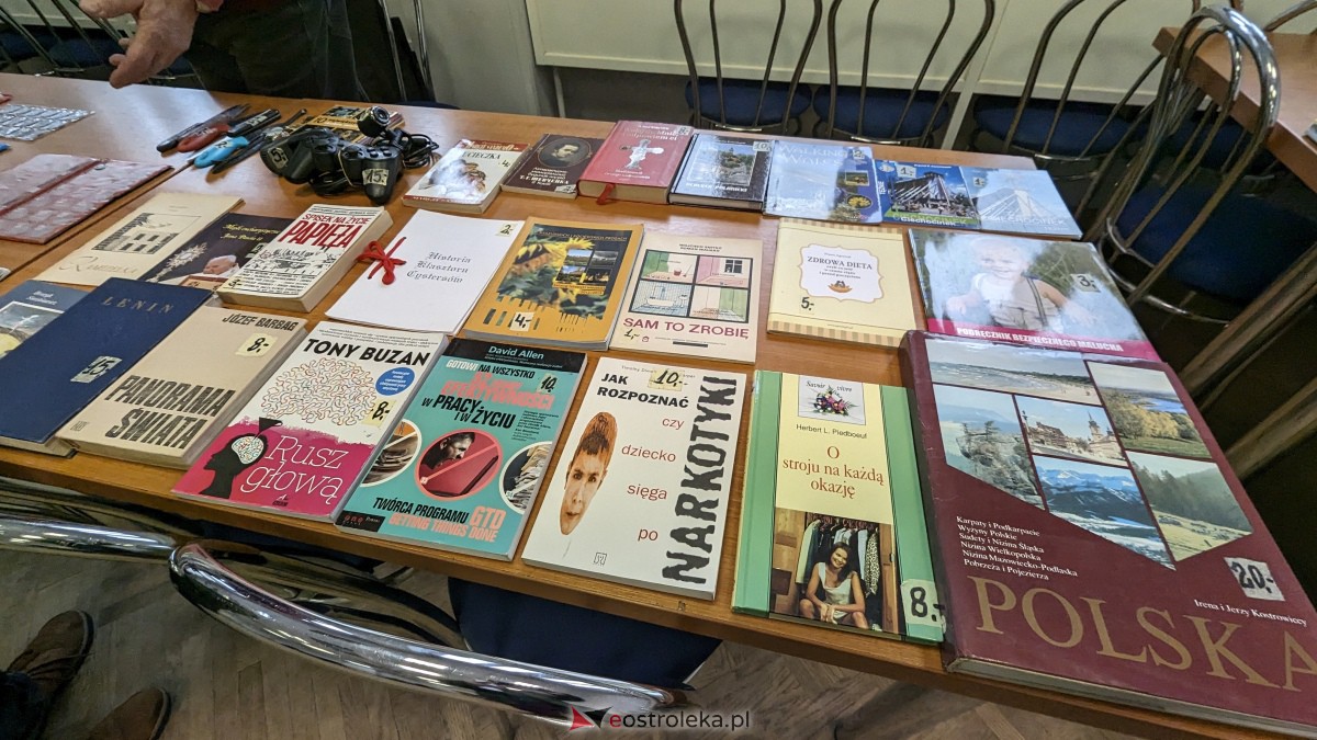 Ostrołęcka giełda kolekcjonerska w Klubie Lokator [18.02.2024] - zdjęcie #22 - eOstroleka.pl
