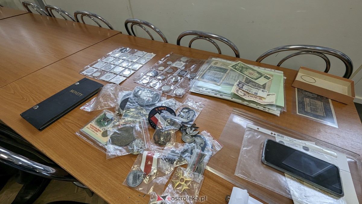 Ostrołęcka giełda kolekcjonerska w Klubie Lokator [18.02.2024] - zdjęcie #12 - eOstroleka.pl