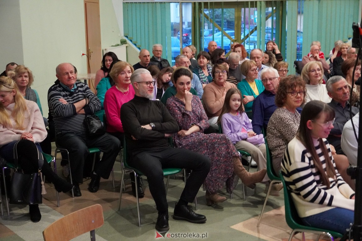 Koncert Love Story Ostrołęckiego Chóru Kameralnego [18.02.2024] - zdjęcie #28 - eOstroleka.pl