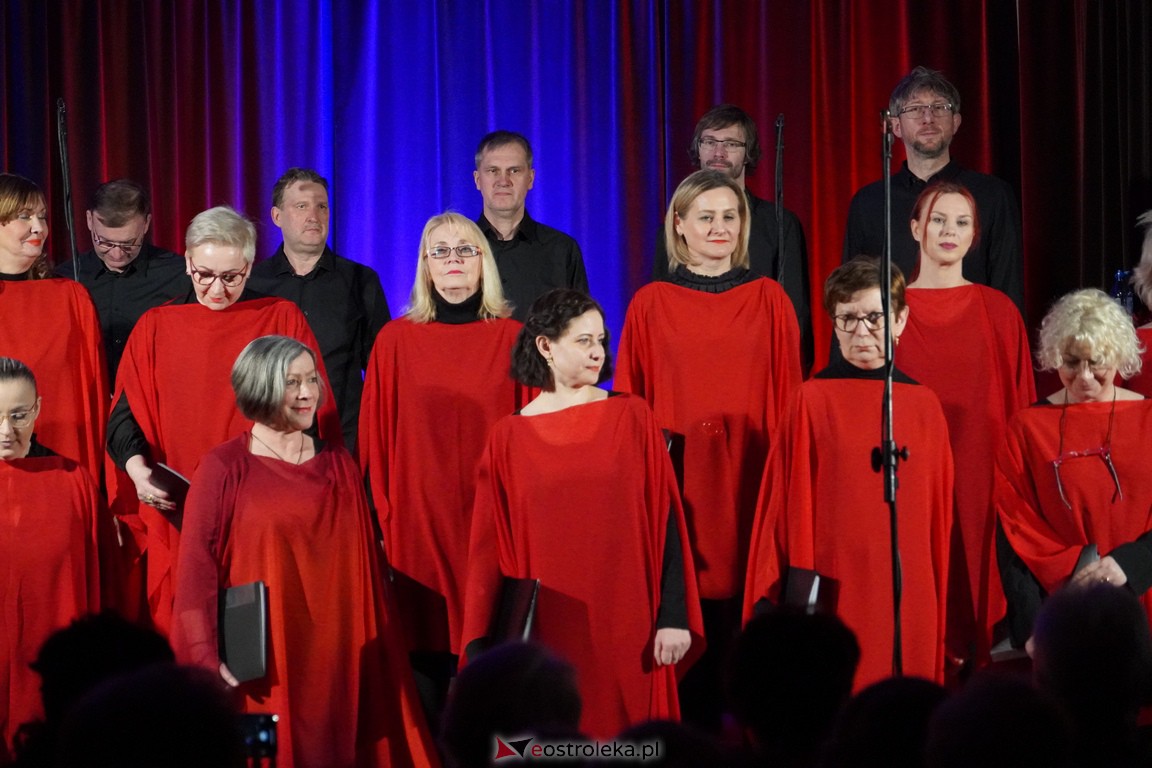 Koncert Love Story Ostrołęckiego Chóru Kameralnego [18.02.2024] - zdjęcie #22 - eOstroleka.pl