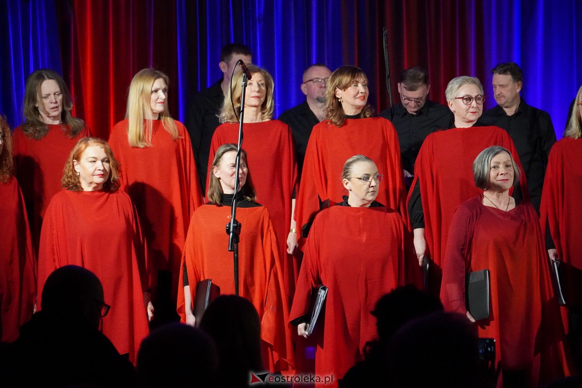 Koncert Love Story Ostrołęckiego Chóru Kameralnego [18.02.2024] - zdjęcie #20 - eOstroleka.pl