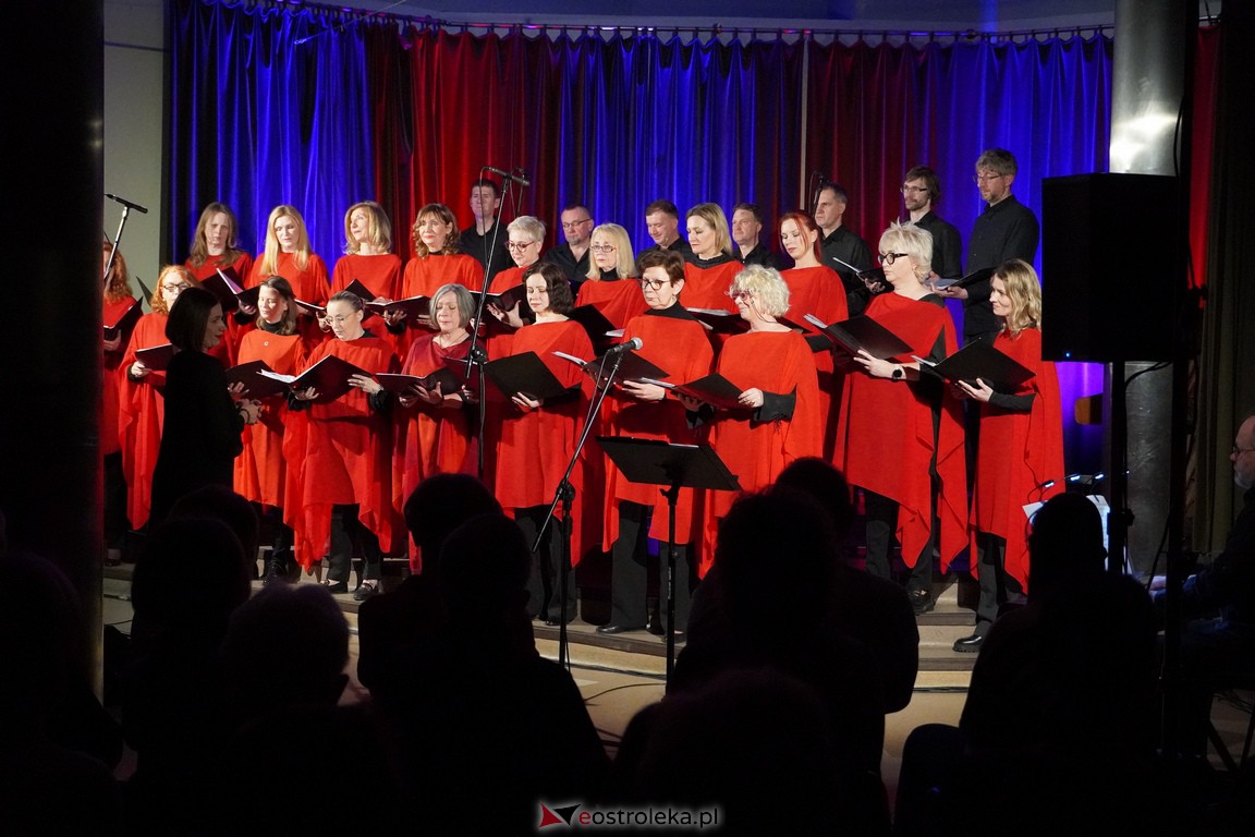 Koncert Love Story Ostrołęckiego Chóru Kameralnego [18.02.2024] - zdjęcie #5 - eOstroleka.pl