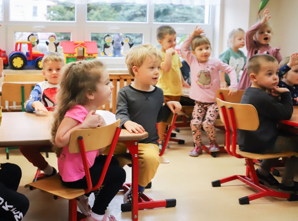 Warsztaty Bajkowy Ogród Wartości w Przedszkolu Miejskim - zdjęcie #17 - eOstroleka.pl