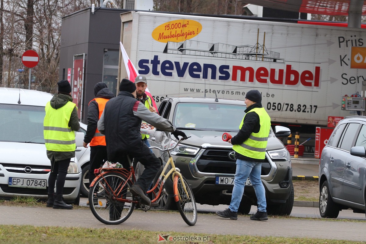 Protest rolników w Ostrołęce [21.02.2024] - zdjęcie #37 - eOstroleka.pl
