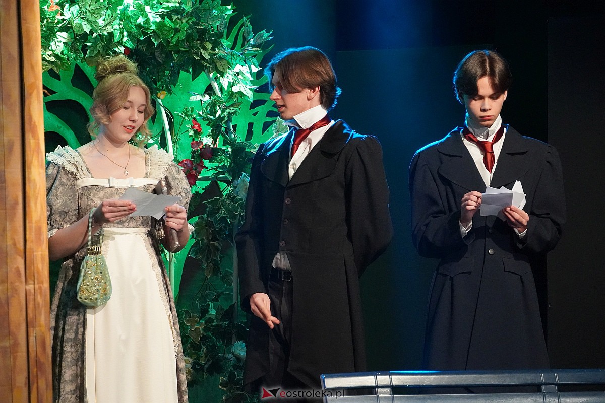 Spektakl “Pierwsza lepsza” w Klubie Oczko [23.02.2024] - zdjęcie #11 - eOstroleka.pl