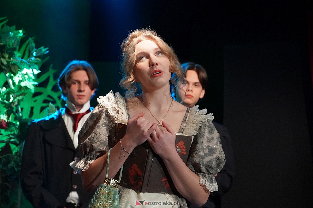 Spektakl “Pierwsza lepsza” w Klubie Oczko [23.02.2024] - zdjęcie #5 - eOstroleka.pl