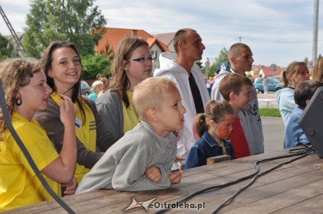Olszewo Borki: Festyn rodzinny promujący wolontariat (12.VI.2011) - zdjęcie #68 - eOstroleka.pl