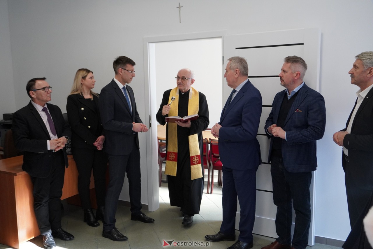 Uroczyste otwarcie Biura poselskiego Marcina Grabowskiego w Ostrołęce [ZDJĘCIA] - zdjęcie #6 - eOstroleka.pl