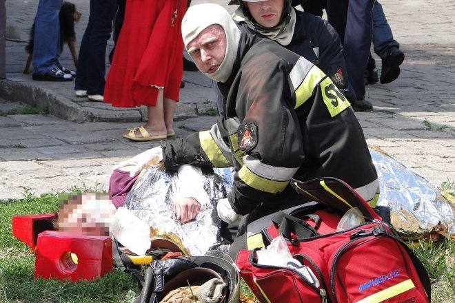 Pożar na Sienkiewicza (13.06.2011) - zdjęcie #4 - eOstroleka.pl