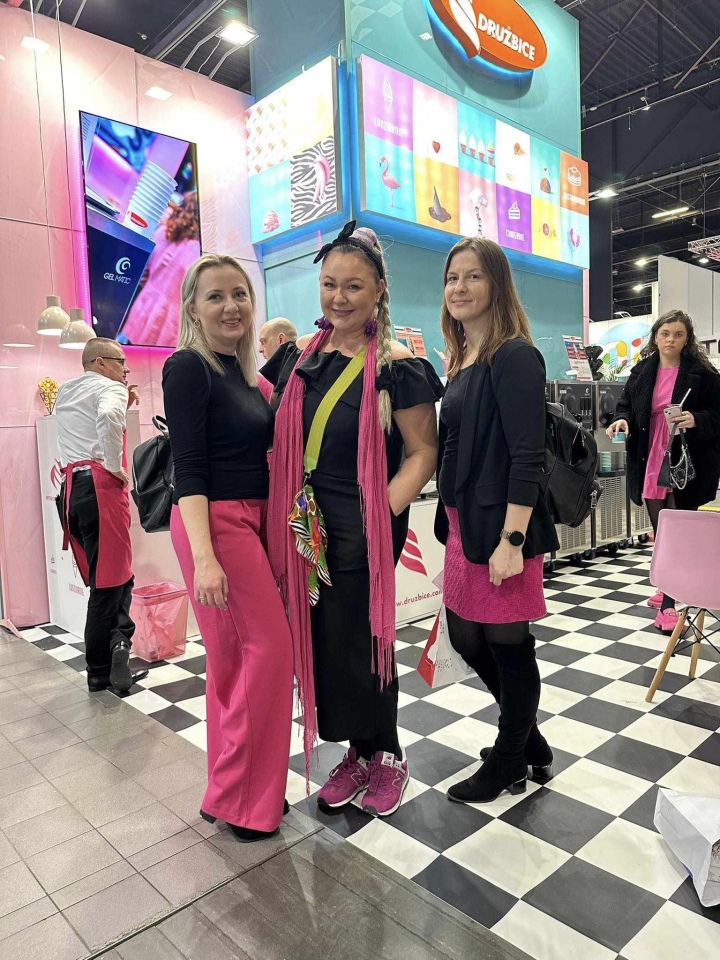 Słodkie inspiracje - uczniowie ZSZ 4 w Ostrołęce na targach Expo Sweet - zdjęcie #8 - eOstroleka.pl