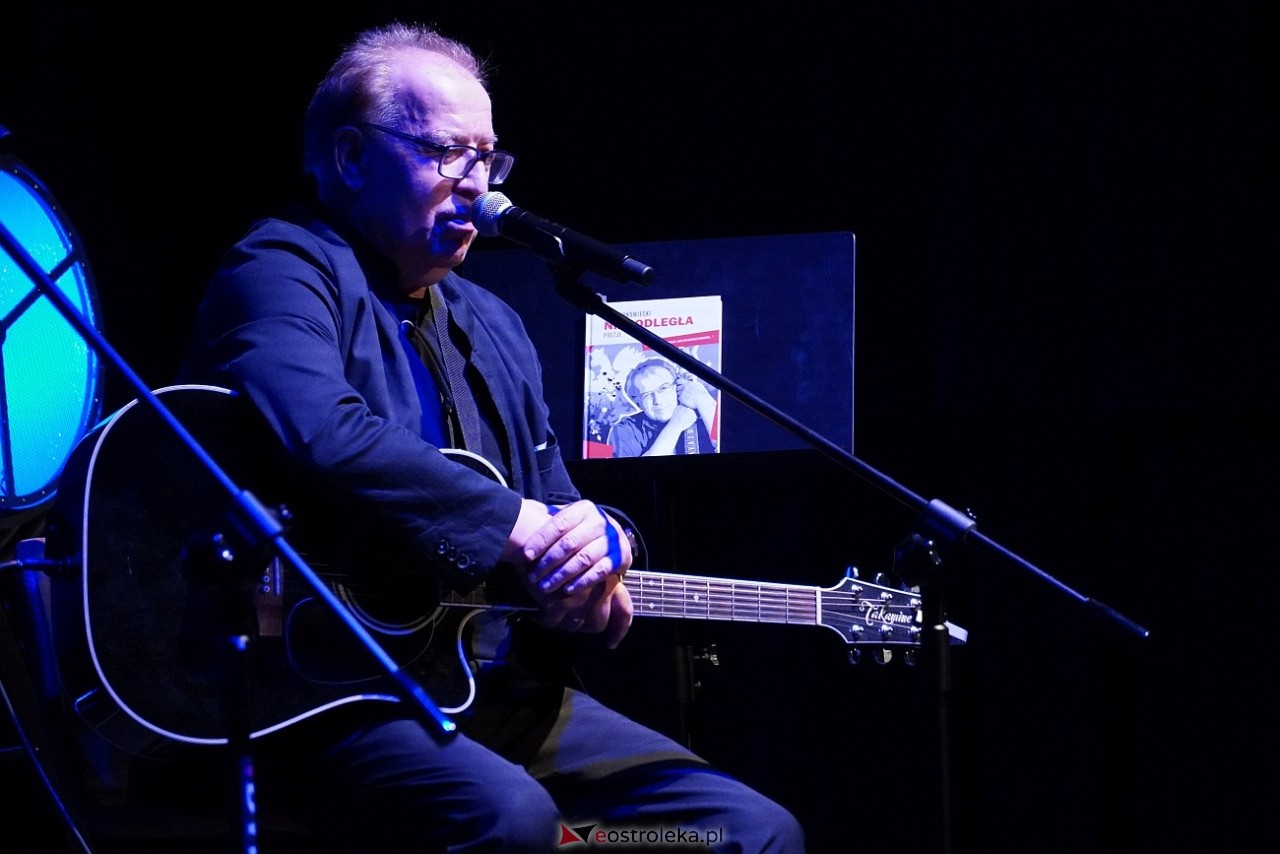 Ballady patriotyczne” – koncert Lecha Makowieckiego w Muzeum Żołnierzy Wyklętych [2.03.2024] - zdjęcie #5 - eOstroleka.pl