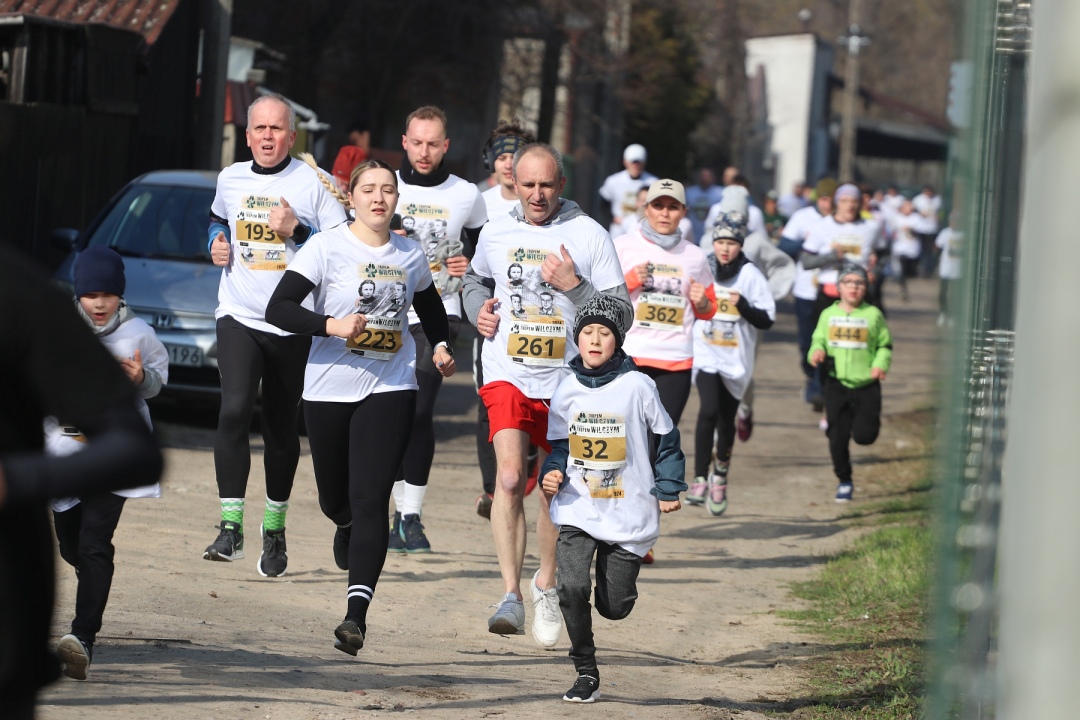 Bieg Tropem Wilczym 2024 [03.03.2024] - zdjęcie #43 - eOstroleka.pl