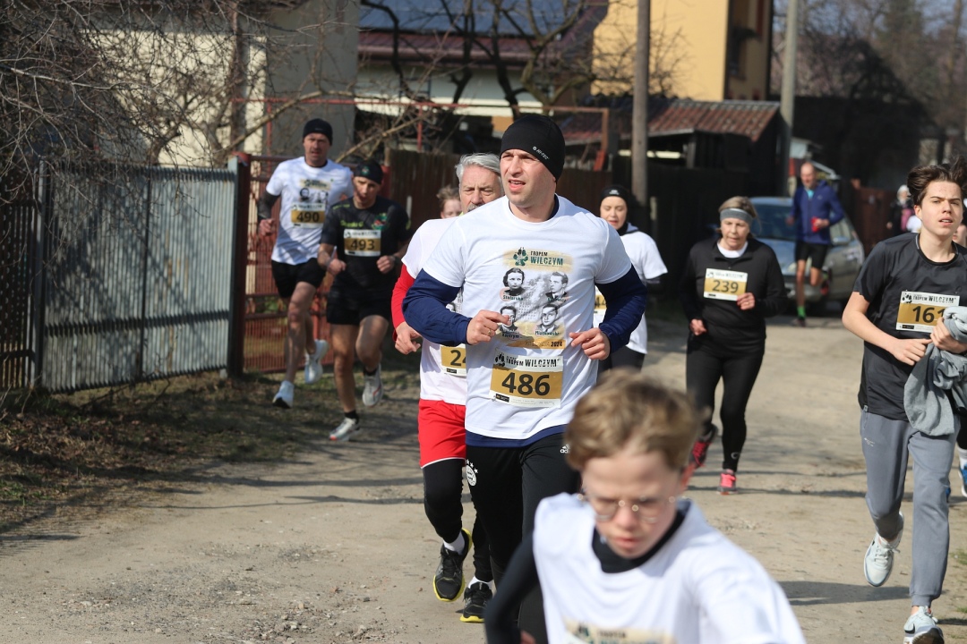 Bieg Tropem Wilczym 2024 [03.03.2024] - zdjęcie #23 - eOstroleka.pl
