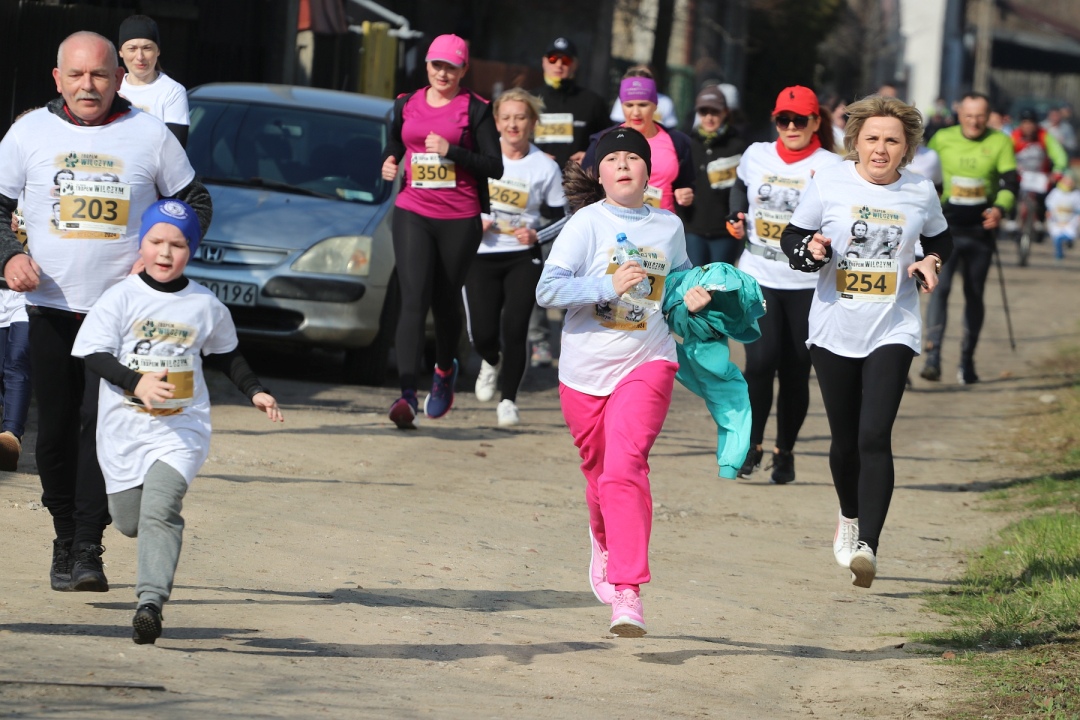 Bieg Tropem Wilczym 2024 [03.03.2024] - zdjęcie #160 - eOstroleka.pl