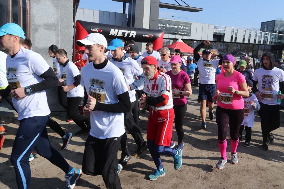 Bieg Tropem Wilczym 2024 [03.03.2024] - zdjęcie #80 - eOstroleka.pl