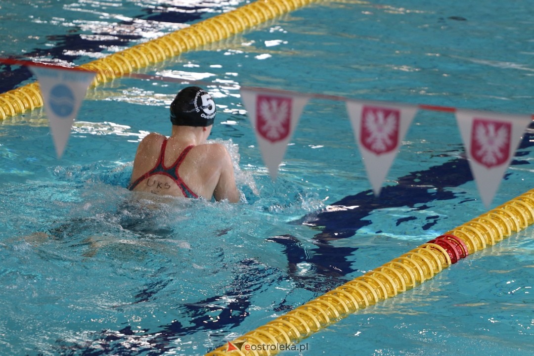 Zawody pływackie w Ostrołęce [03.03.2024] - zdjęcie #17 - eOstroleka.pl