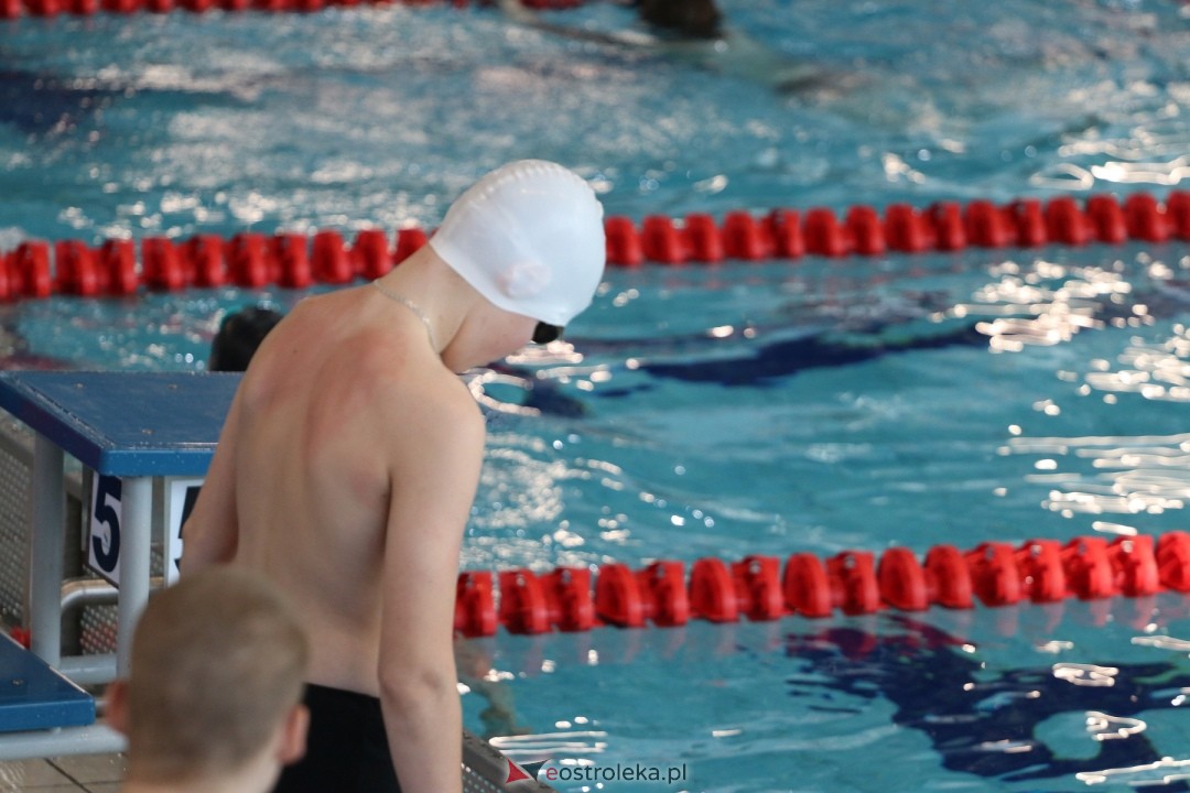Zawody pływackie w Ostrołęce [03.03.2024] - zdjęcie #13 - eOstroleka.pl