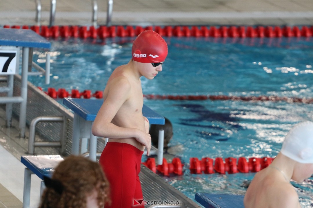 Zawody pływackie w Ostrołęce [03.03.2024] - zdjęcie #12 - eOstroleka.pl