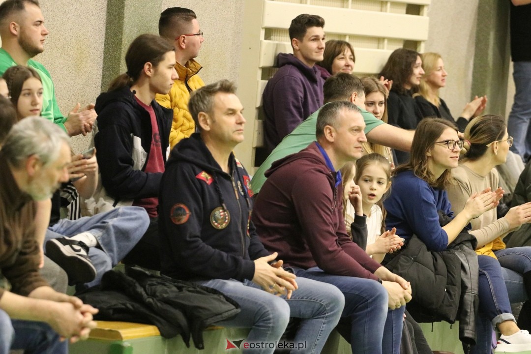 Trójka Ostrołęka - Włókniarz Konstantynów Ł. [03.03.2024] - zdjęcie #29 - eOstroleka.pl