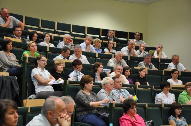Konferencja naukowa Produkcja agrobiomasy na potrzeby energetyki zawodowej (13.VI.2011) - zdjęcie #3 - eOstroleka.pl