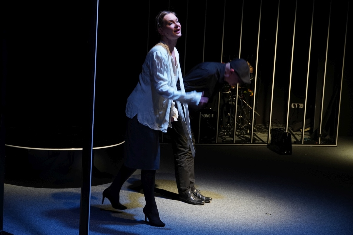 Dramat Susie Miller w Multimedialnym Centrum Natura w Ostrołęce [06.03.2024] - zdjęcie #3 - eOstroleka.pl