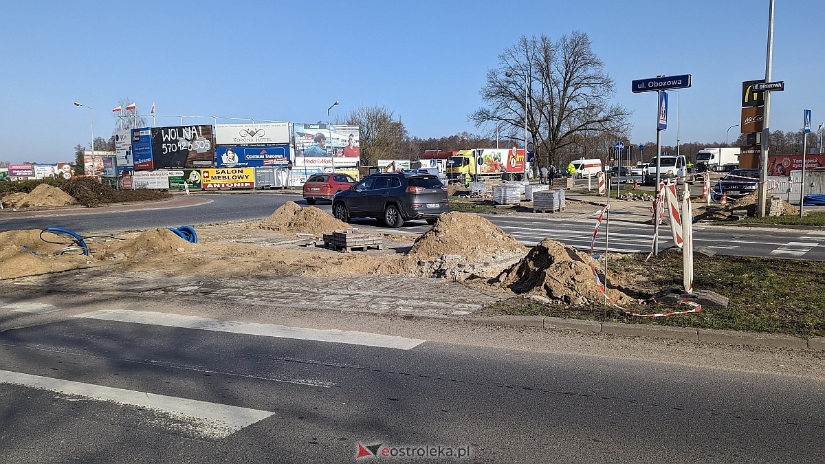Przebudowa ronda Siemowita w Ostrołęce: Kierowcy muszą uzbroić się w cierpliwość [07.03.2024] - zdjęcie #21 - eOstroleka.pl