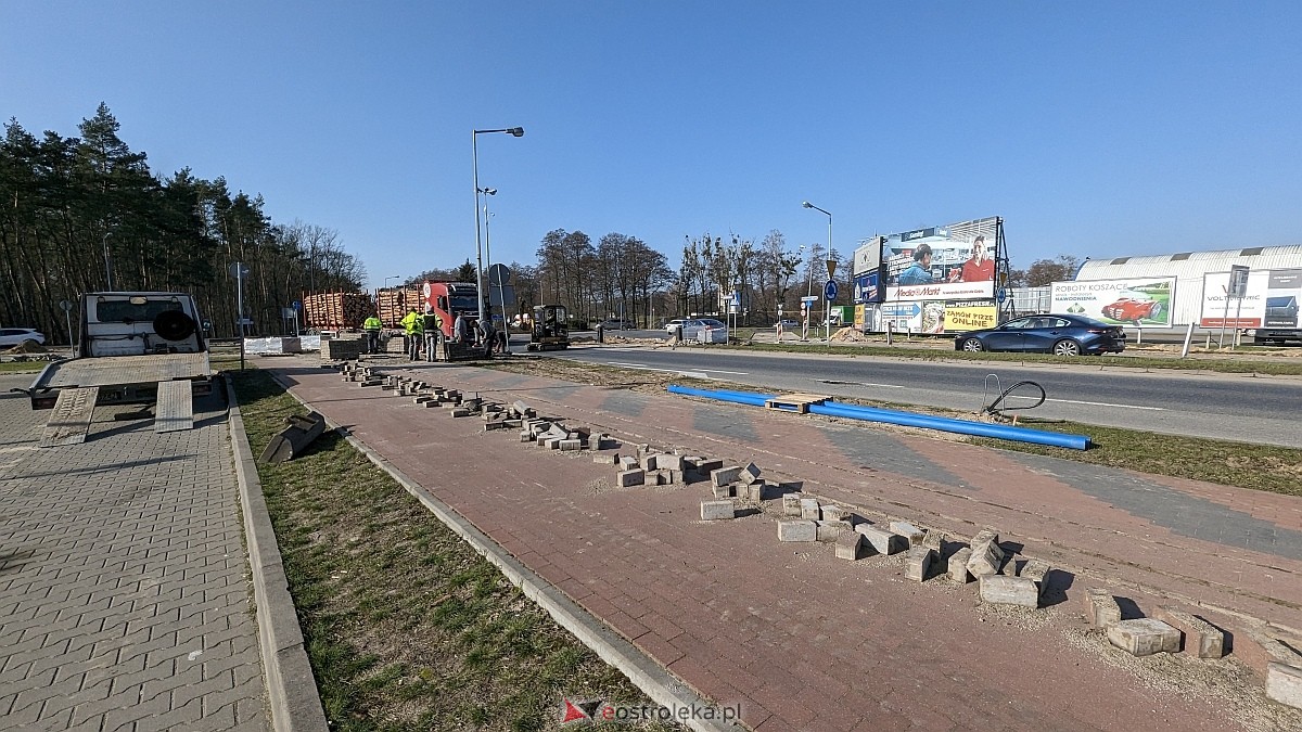 Przebudowa ronda Siemowita w Ostrołęce: Kierowcy muszą uzbroić się w cierpliwość [07.03.2024] - zdjęcie #8 - eOstroleka.pl