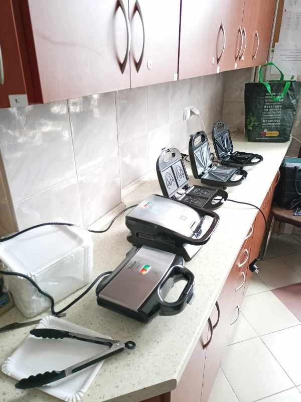 Nagroda z olimpiady w akcji: Sandwich Day hitem szkoły [07.03.2024] - zdjęcie #8 - eOstroleka.pl