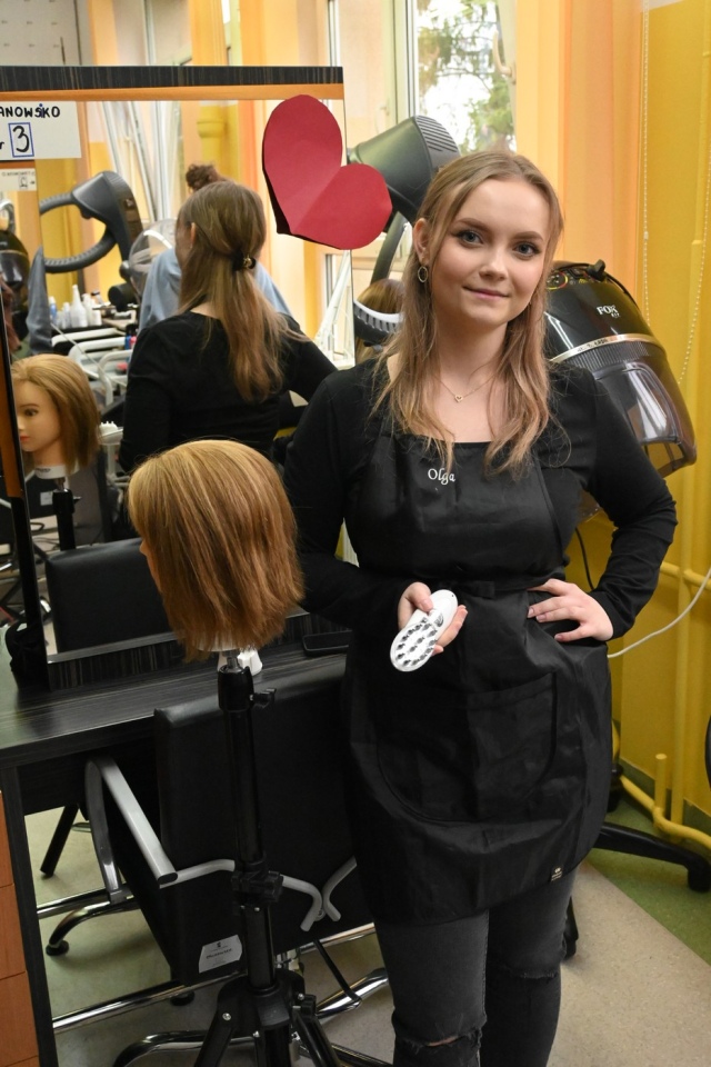 Czas zawodowców w ZSZ nr 2: Młodzież poznaje ofertę edukacyjną szkoły [07.03.2024] - zdjęcie #50 - eOstroleka.pl