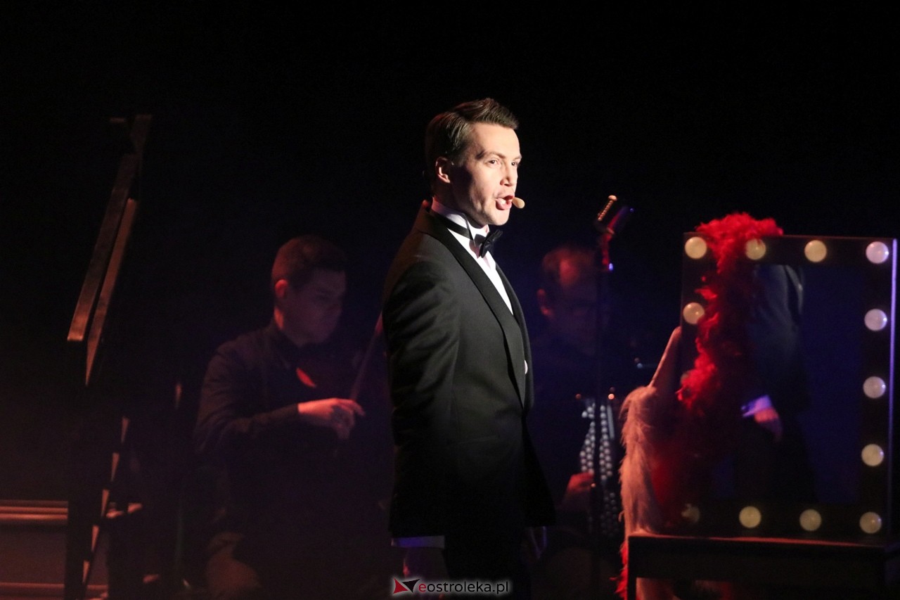 Koncert „Dla Ciebie śpiewałem…” [07.03.2024] - zdjęcie #15 - eOstroleka.pl