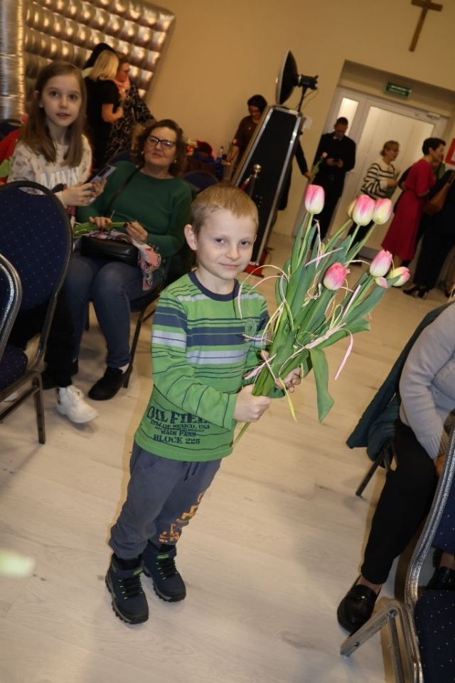 Magiczny Dzień Kobiet w Goworowie - zdjęcie #14 - eOstroleka.pl