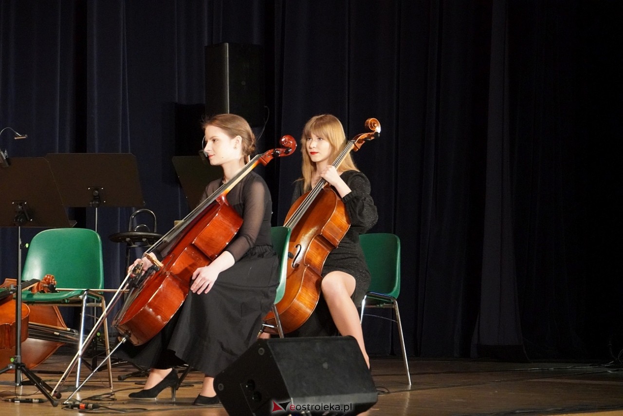 Koncert kameralny dla Pań w Ostrołęckim Centrum Kultury [9.03.2024] - zdjęcie #112 - eOstroleka.pl