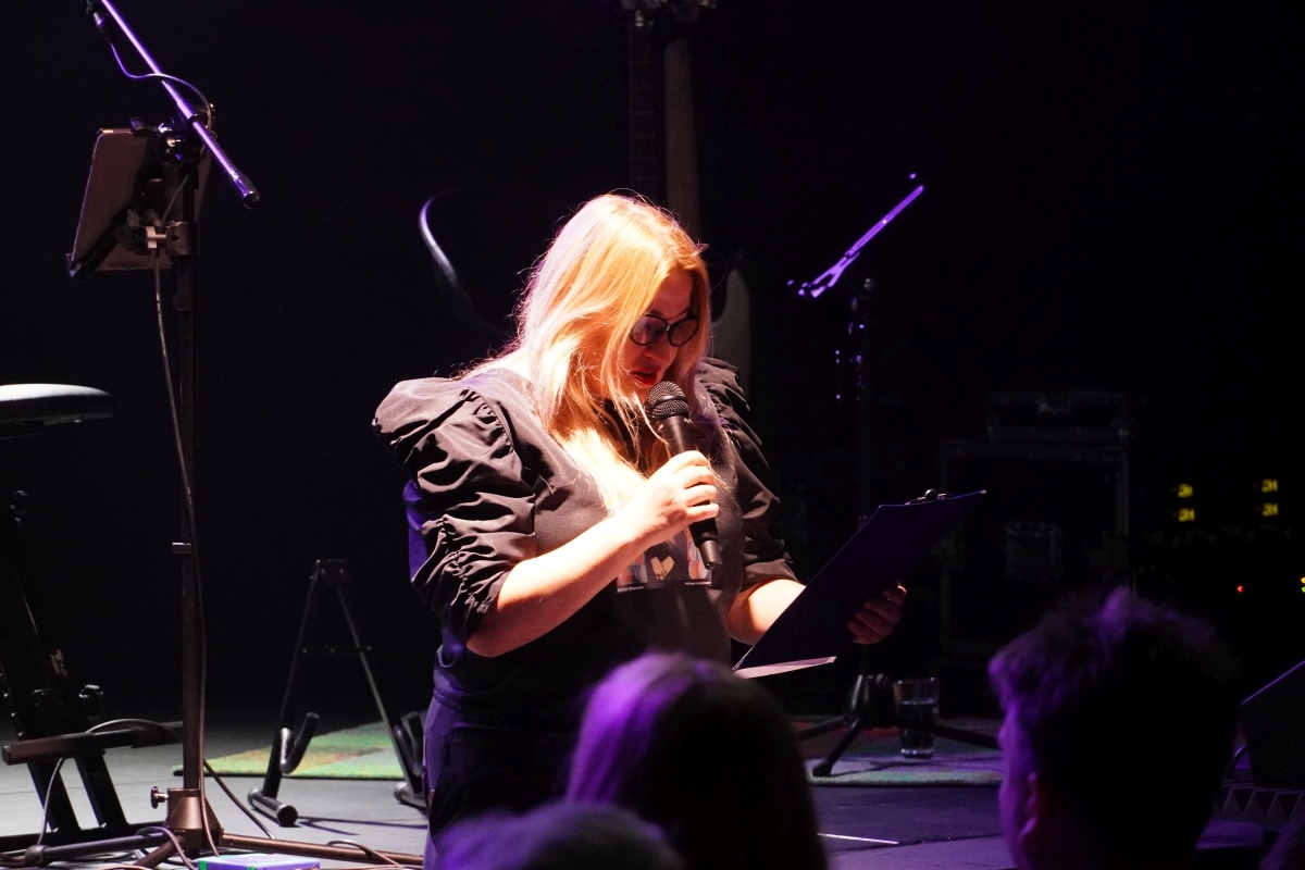 Koncert Adama Kalinowskiego i Natalii Szczypuła w Ostrołęce [10.03.2024] - zdjęcie #21 - eOstroleka.pl