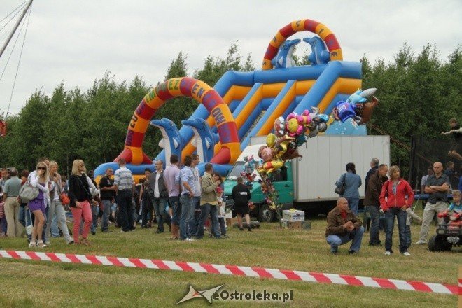 Piknik lotniczy w Grądach - 12.VI.2011(fot. M. Ślusarczyk) - zdjęcie #183 - eOstroleka.pl