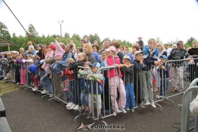 Piknik lotniczy w Grądach - 12.VI.2011(fot. M. Ślusarczyk) - zdjęcie #109 - eOstroleka.pl