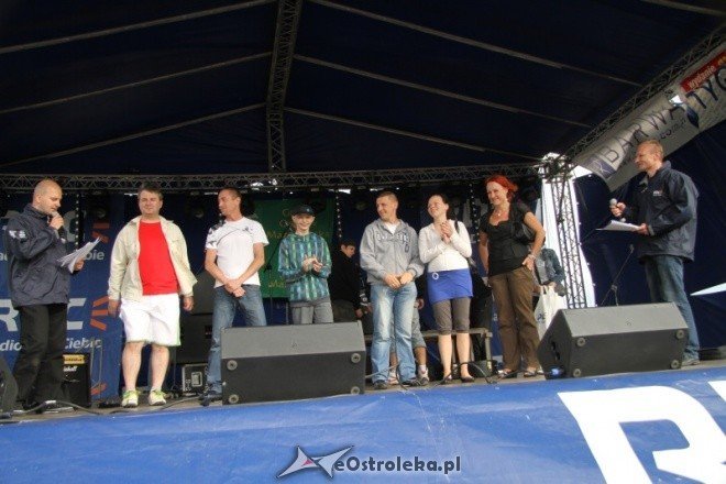 Piknik lotniczy w Grądach - 12.VI.2011(fot. M. Ślusarczyk) - zdjęcie #95 - eOstroleka.pl