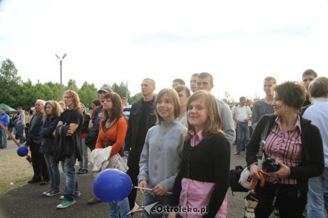 Piknik lotniczy w Grądach - 12.VI.2011(fot. M. Ślusarczyk) - zdjęcie #83 - eOstroleka.pl
