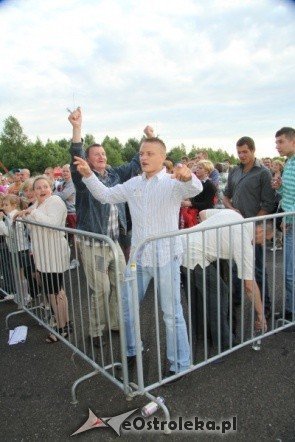 Piknik lotniczy w Grądach - 12.VI.2011(fot. M. Ślusarczyk) - zdjęcie #9 - eOstroleka.pl