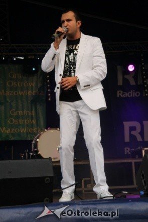 Piknik lotniczy w Grądach - 12.VI.2011(fot. M. Ślusarczyk) - zdjęcie #72 - eOstroleka.pl