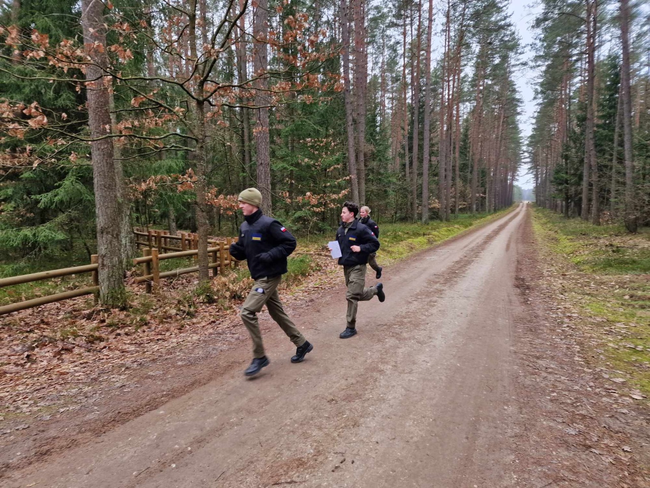 Bieg na Orientację - Sukces Reprezentacji ZSZ 2 w Ostrołęce - zdjęcie #8 - eOstroleka.pl