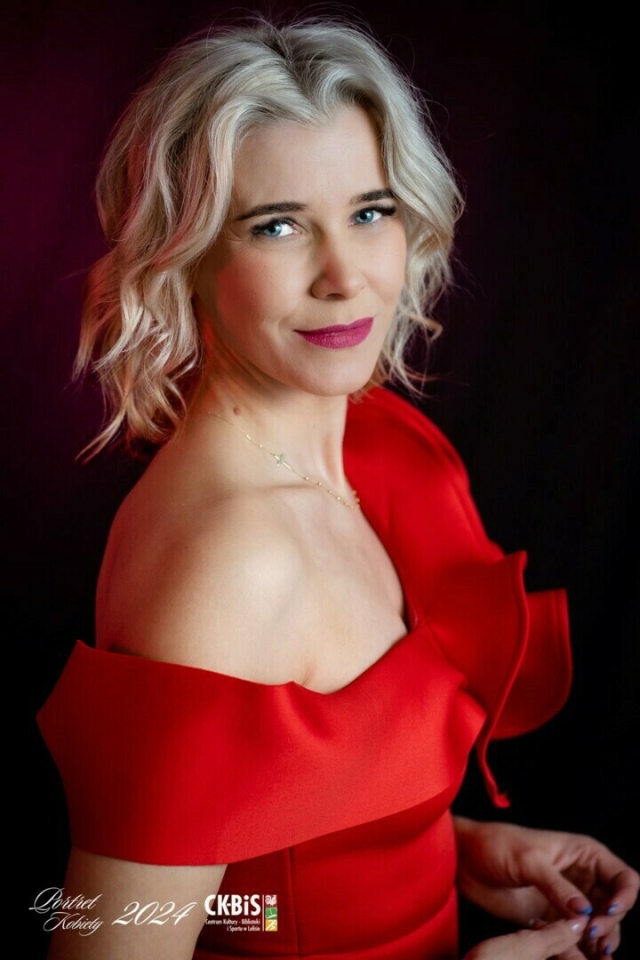 Dzień Kobiet w Lelisie i koncert Edyty Geppert [11.03.2024] - zdjęcie #12 - eOstroleka.pl
