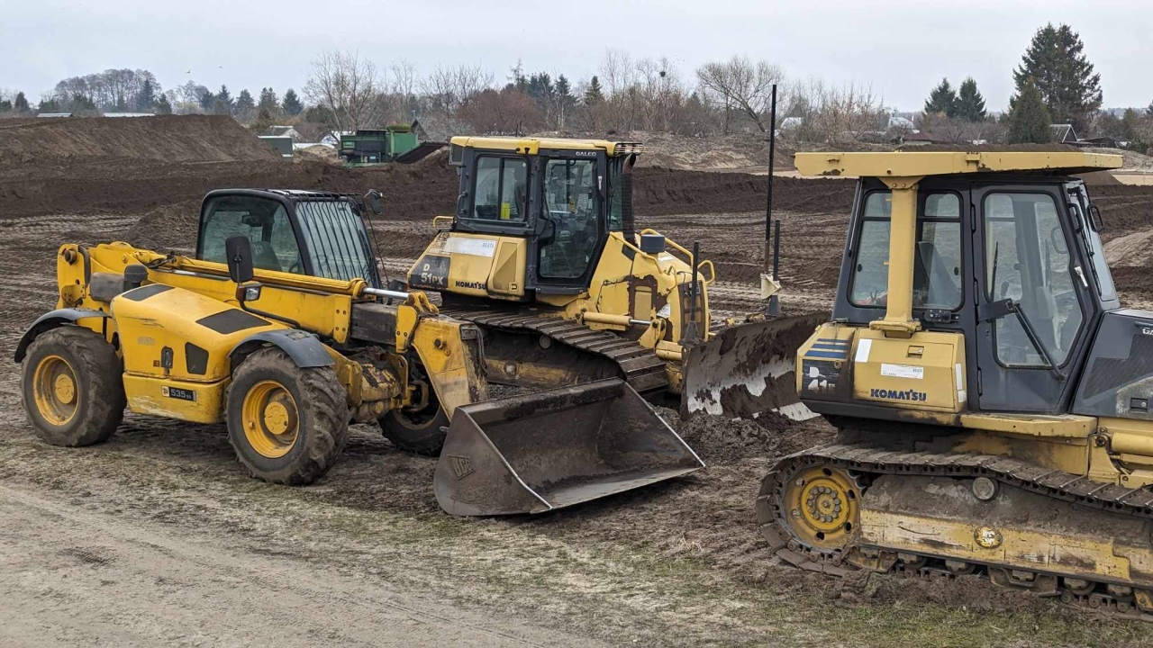 Niewybuch na stadionie [13.03.2024] - zdjęcie #19 - eOstroleka.pl