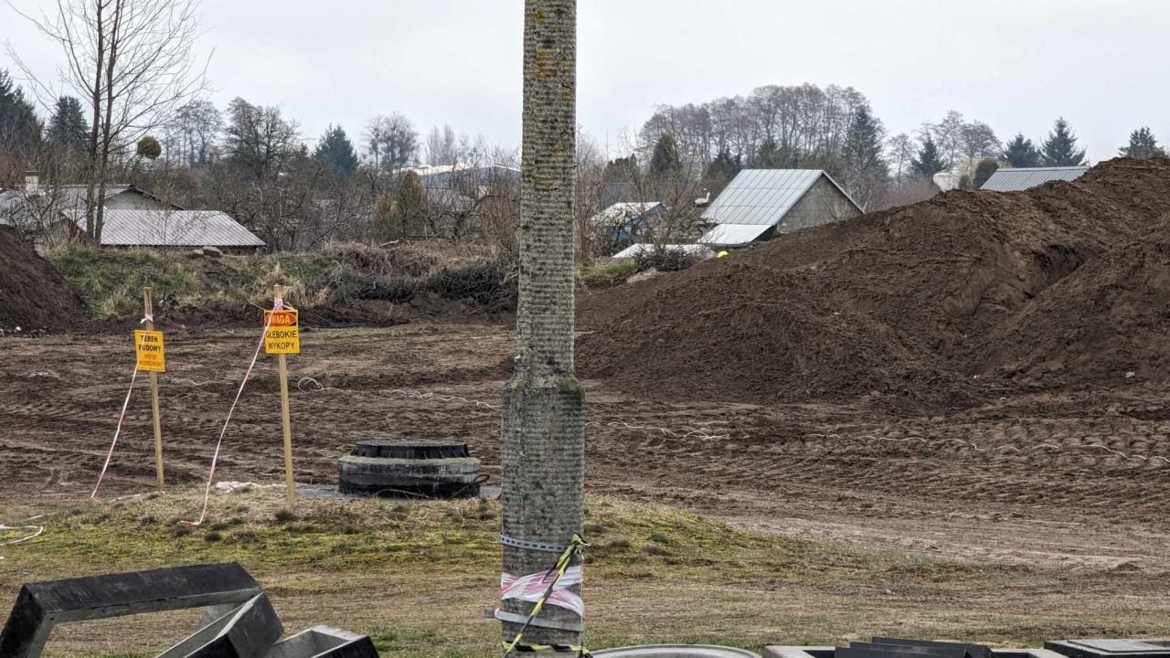 Niewybuch na stadionie [13.03.2024] - zdjęcie #12 - eOstroleka.pl