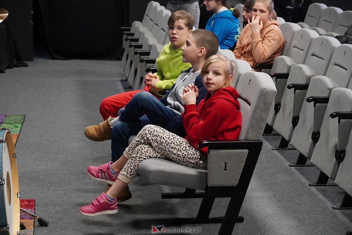 Tacy Sami między Nami - warsztaty rozwojowe w Multimedialnym Centrum Natura [13.03.2024] - zdjęcie #18 - eOstroleka.pl