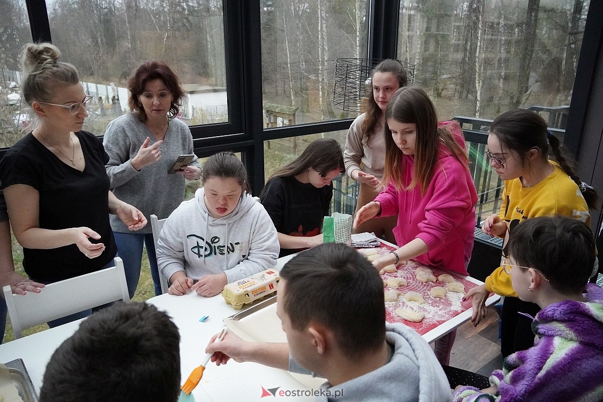 Tacy Sami między Nami - warsztaty rozwojowe w Multimedialnym Centrum Natura [13.03.2024] - zdjęcie #14 - eOstroleka.pl