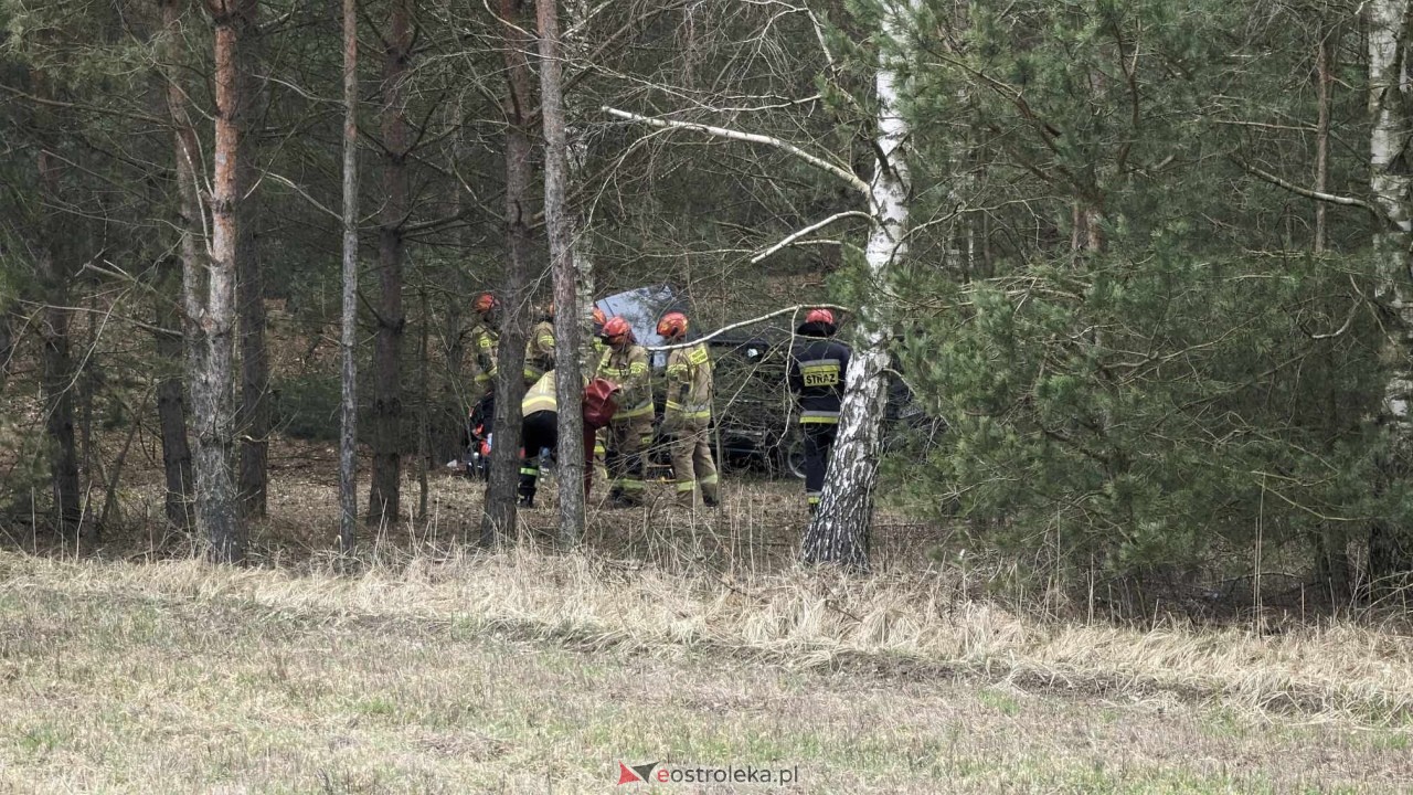 Wypadek w Laskowcu [14.03.2024] - zdjęcie #16 - eOstroleka.pl