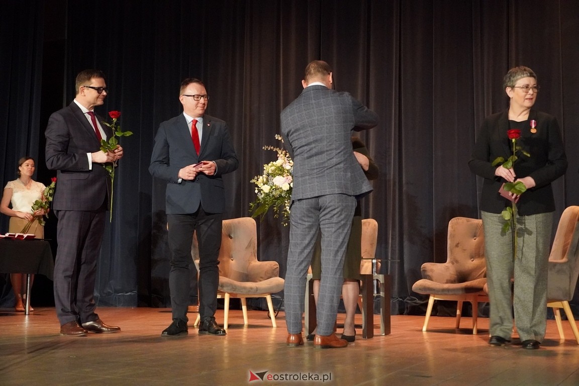 175. lecia Szpitalnictwa w Ostrołęce. Medale i odzanaczenia [14.03.2024] - zdjęcie #50 - eOstroleka.pl