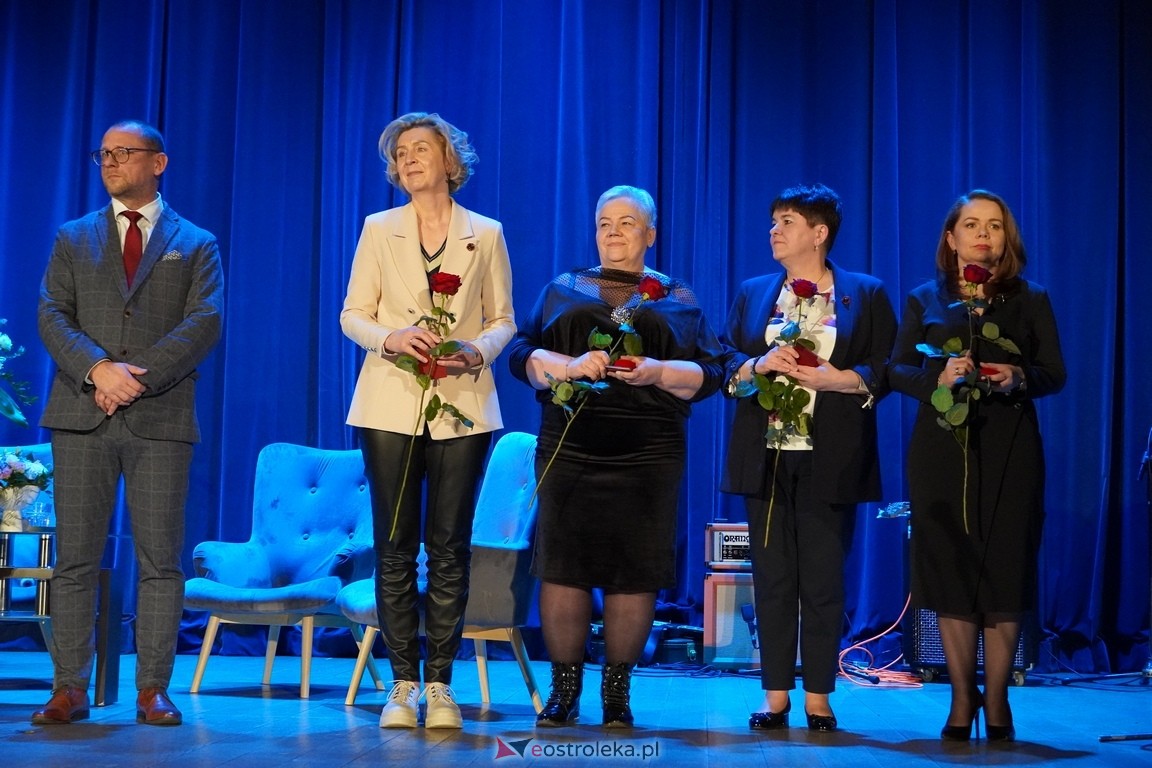 175. lecia Szpitalnictwa w Ostrołęce. Medale i odzanaczenia [14.03.2024] - zdjęcie #32 - eOstroleka.pl